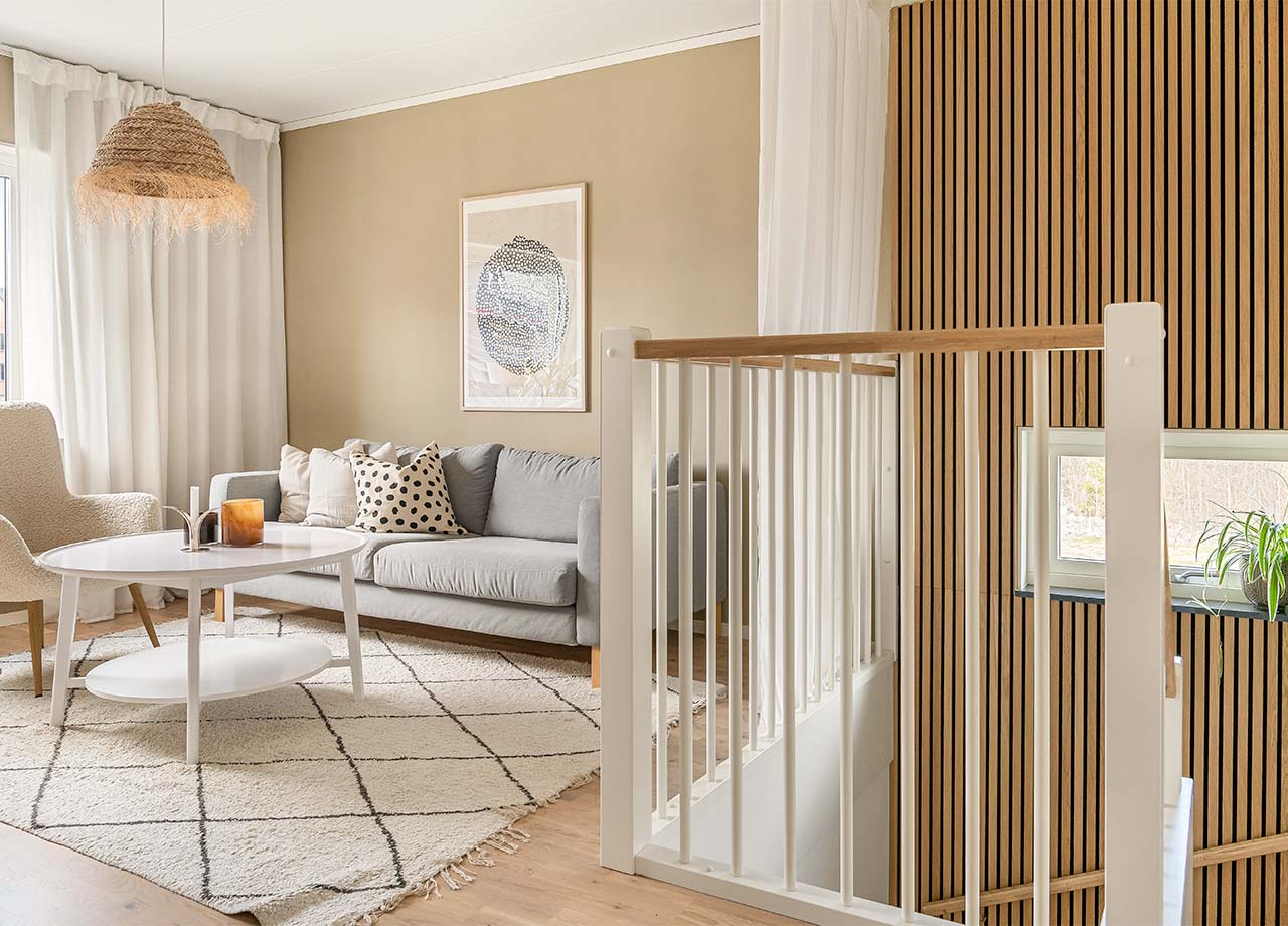 Allrum på ovanvåning i BoKlok radhus.