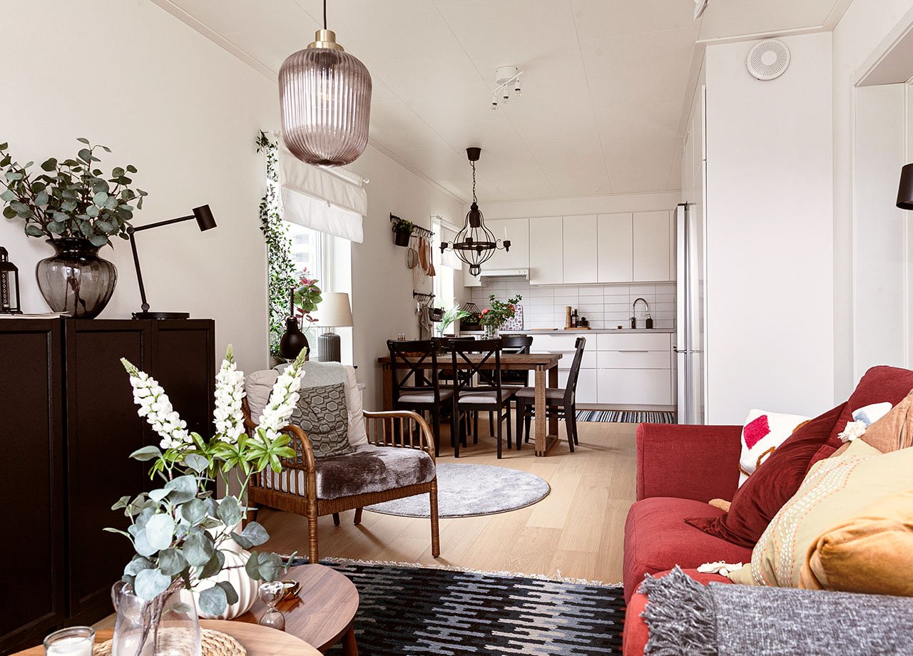 Vardagsrum öppet till köket i BoKlok lägenhet 2 rum och kök.