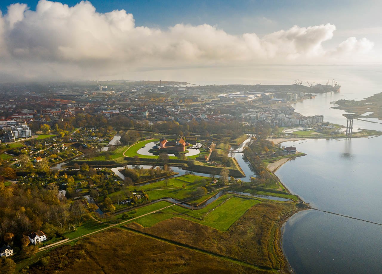 Flygfoto över Citadellet & nya vattentornet